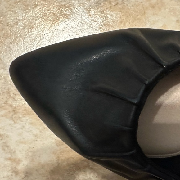 Rockport Kalila Gather Pump - Picture 6 of 11